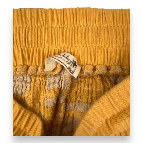 Free People Intimately Lazy Dazy Shorts Size Extra Large Yellow Tan - Picture 6 of 6